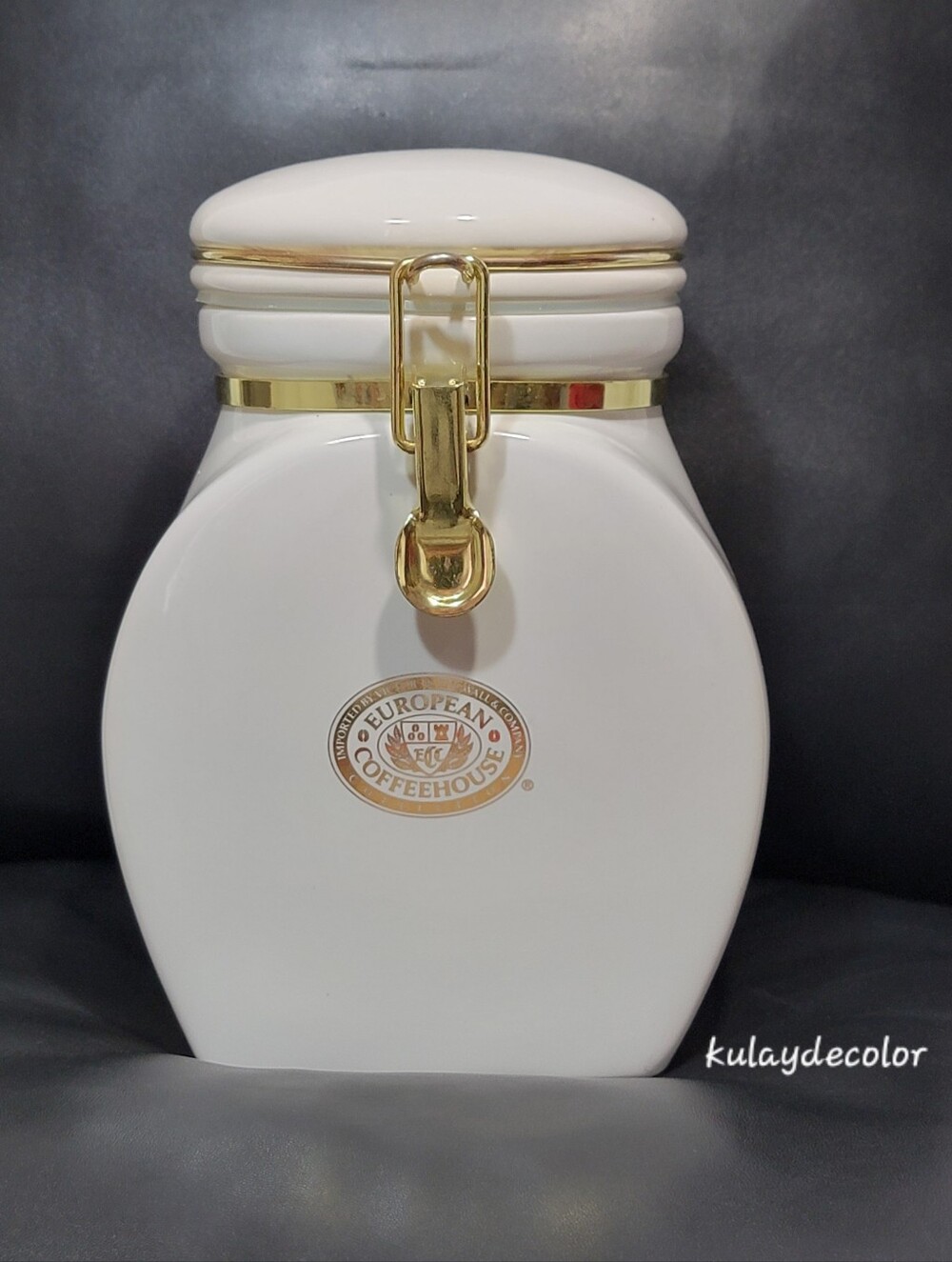 European Coffee House Collection Ceramic Canister Jar Gold Tone Latch Storage